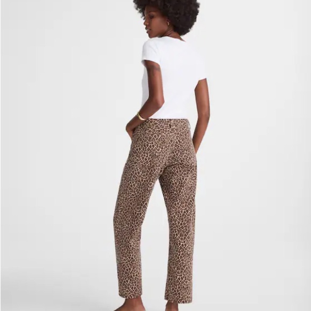 Madewell Leopard Print Barrel Jeans - Picture 5 of 11